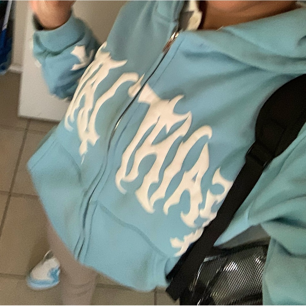 zip up jacket